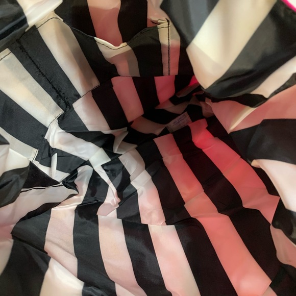 Juicy Couture Viva La Vida Tote Bag - Picture 6 of 6